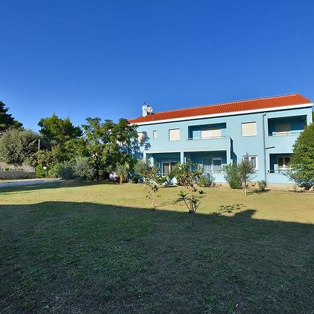 פטרצ'אנה Sara Apartments מראה חיצוני תמונה