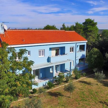 פטרצ'אנה Sara Apartments מראה חיצוני תמונה